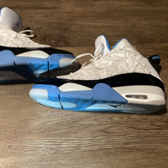 I have a pair of sky blue dub zero size 12.5.They are in EUC. - Picture 3 of 5